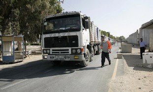 Trucks enter the Gaza Stri