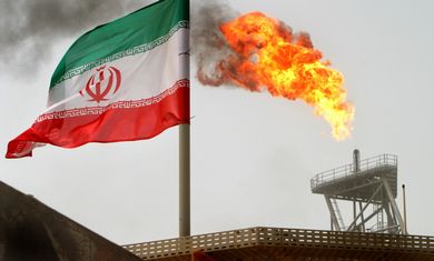 An oil platform at Iran's Soroush oil fields