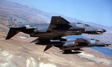 Turkish F-4 fighter jets