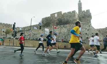 Israelis exercising