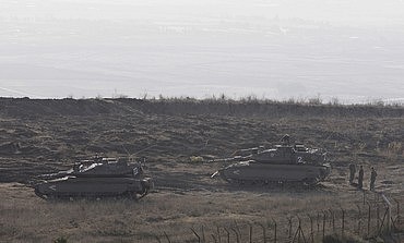 IDF tanks along the Syrian border on Golan Heights