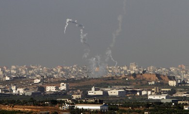 Trails of smoke from Gazan rockets fired at Israel