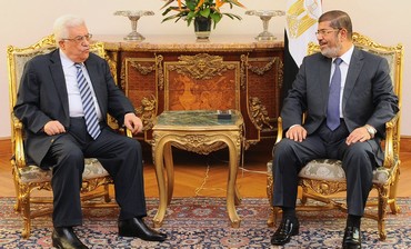 Mahmoud Abbas with Mohamed Morsi in Cairo