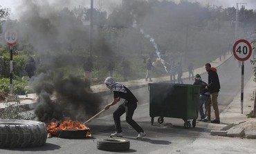 Palestinian protestors