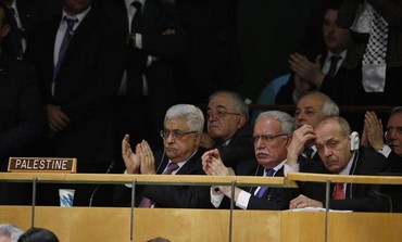 Palestinian UN delegation applaud as Palestine is deemed 'non-member state' in 2012