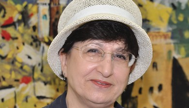 Adina Bar-Shalom (Sarah Levin)