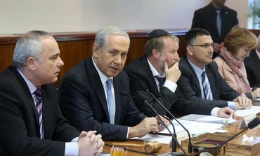 Prime Minister Binyamin Netanyahu speaks at weekly cabinet meeting, Feb. 9, 2014 Photo: Marc Israel Sellem