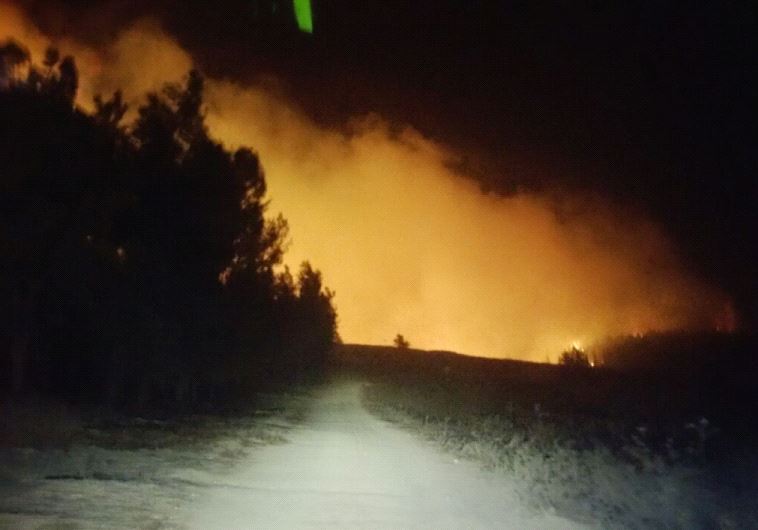Sweeping forest fires lead to evacuation of several Israeli communities - Jerusalem Post Israel News