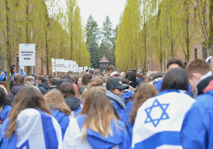 Over 10000 march from Auschwitz to Birkenau to commemorate Holocaust - Jerusalem Post Israel News