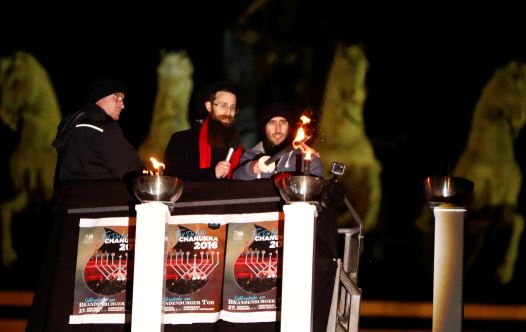 Or Elyakim (R), the son of Dalia Elyakim, the Israeli victim in last week's Christmas market attack,