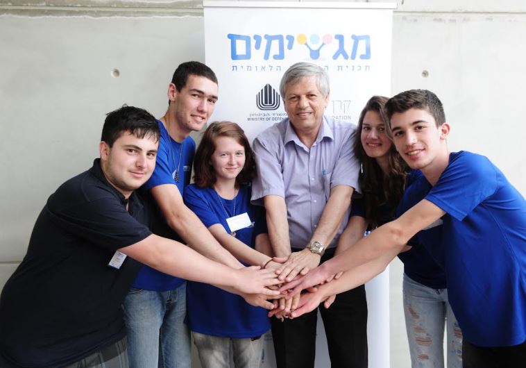 Students of national cyber education program Magshimim