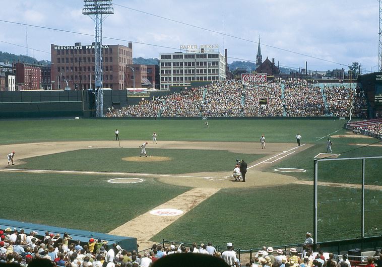 The Cincinnati Reds Crosley Field