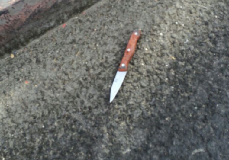 knife