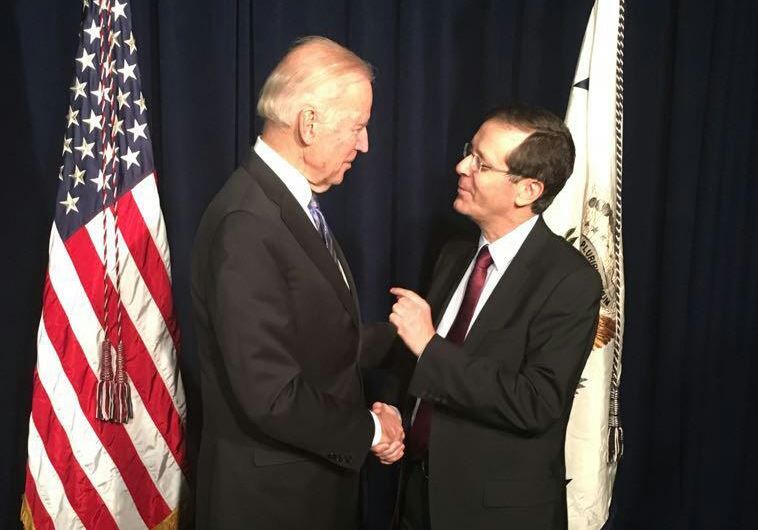 Herzog Biden