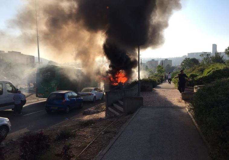 Photo of scene of possible bus explosion in Jerusalem, April 18, 2016 