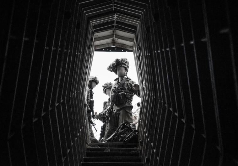 Soldiers from the elite IDF Engineering Corps Yahalom unit train for tunnel warfare