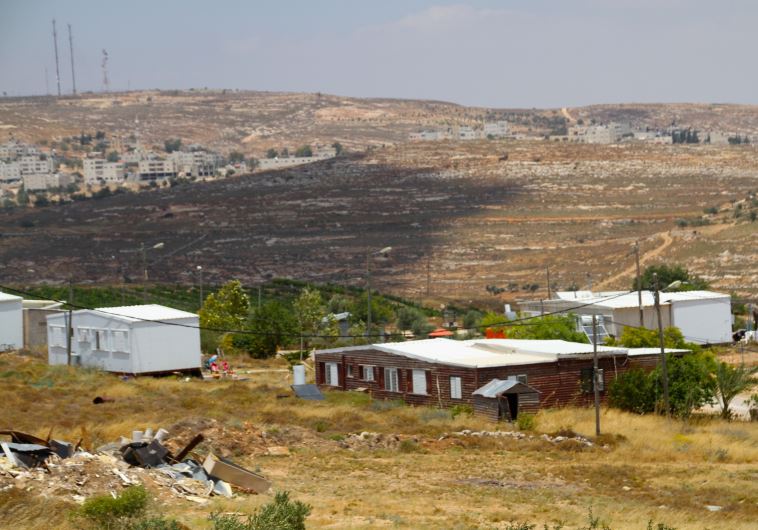Amona outpost