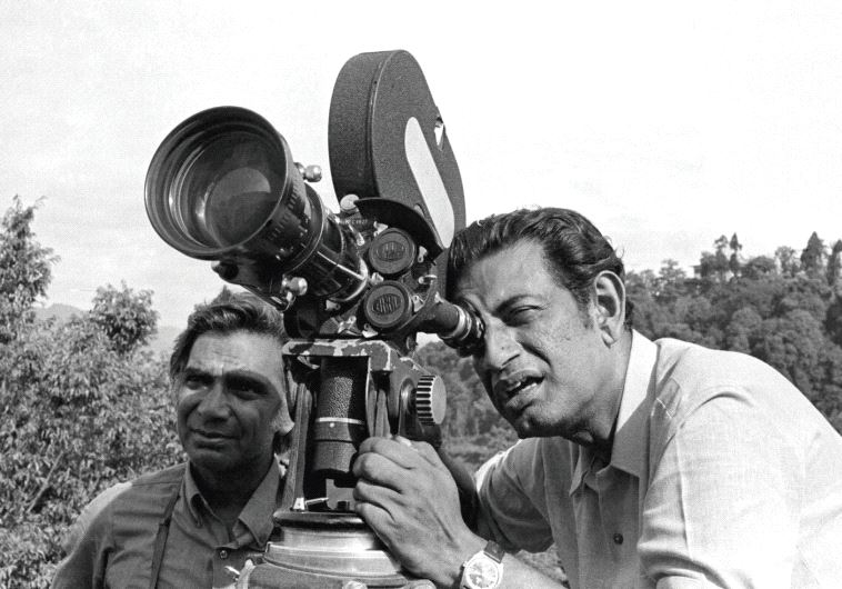 INDIAN FILMMAKER Satyajit Ray on the set of his first film, ‘Pather Panchali,’ in 1955
