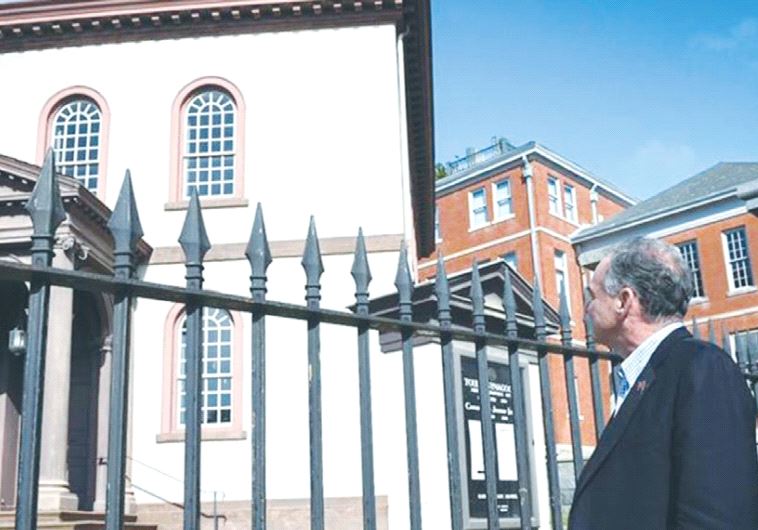 DEMOCRATIC VICE PRESIDENTIAL candidate Tim Kaine pauses outside the Touro Synagogue in Rhode Island 