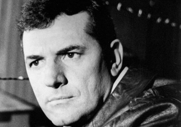 Steven Hill