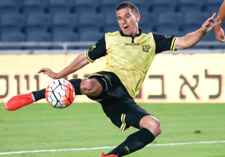 Beitar Jerusalem midfielder Idan Vered (left) scored his team’s opener in last night’s 3-0 win over 