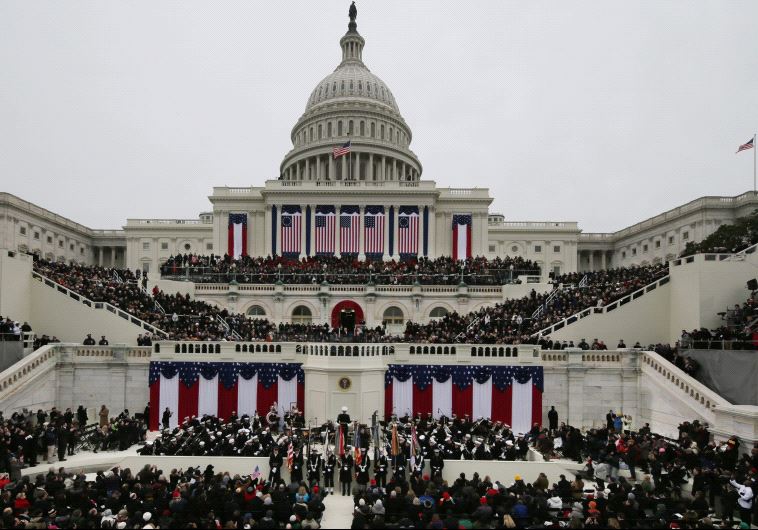 US President Barack Obama delivers his inaugural address during the presidential inauguration on the