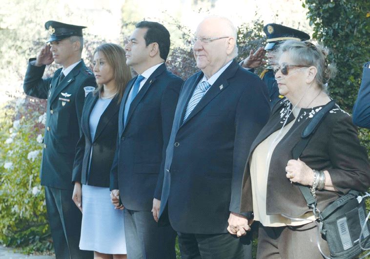 PRESIDENT REUVEN RIVLIN and his wife, Nechama, meet with Guatemalan President Jimmy Morales and his 