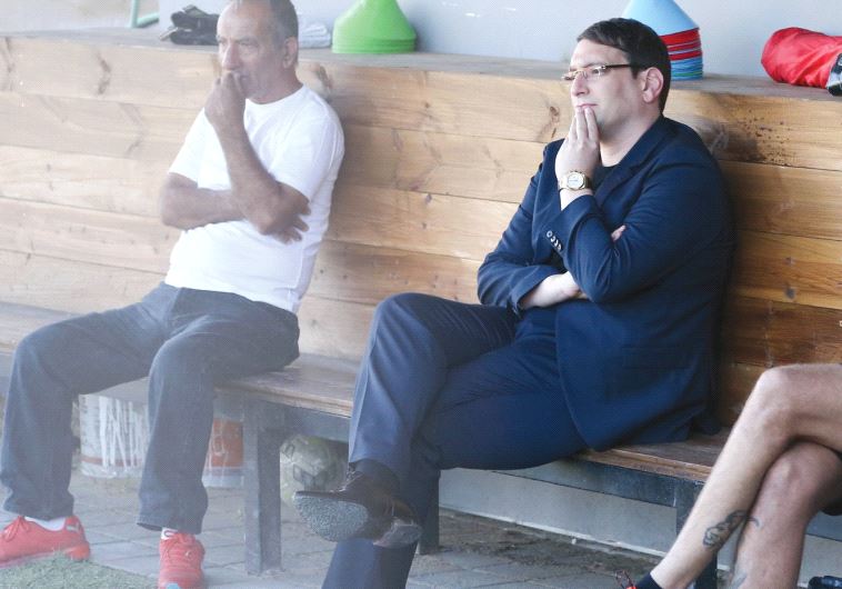 Hapoel Tel Aviv owner Amir Kabiri is set to relinquish control of the club today when he will approa