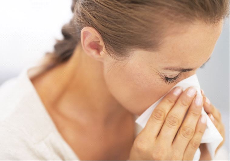 sneeze
