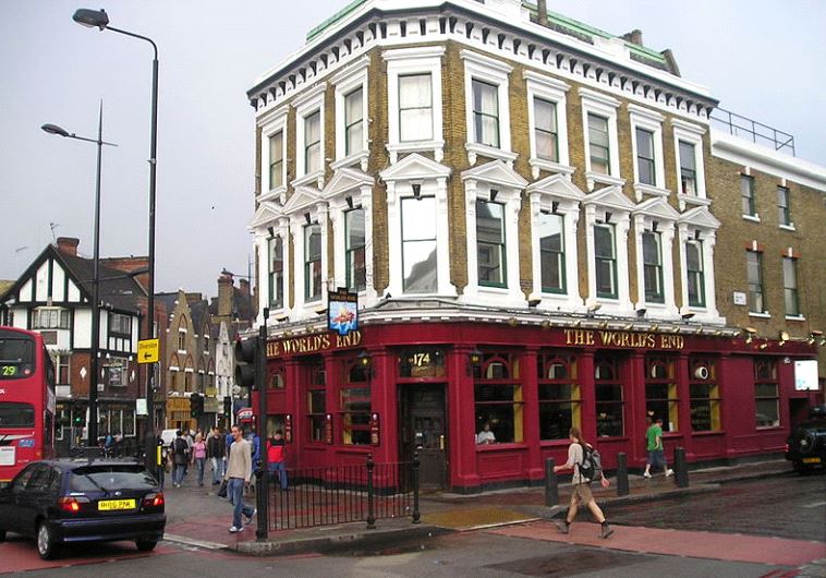 British pub