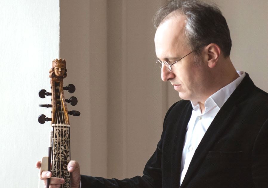 SOLOIST PETER WAGNER of the Ensemble Tourbillon.