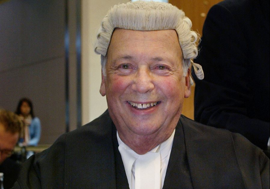 Sir Elihu Lauterpacht