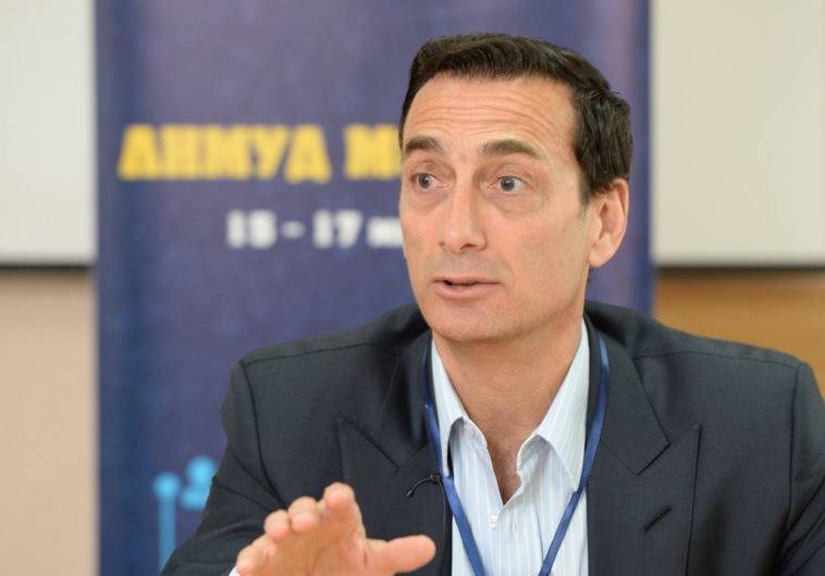 MATTHEW BRONFMAN speaks at a Limmud FSU conference last month in Kishinev, Moldova, where his grandf