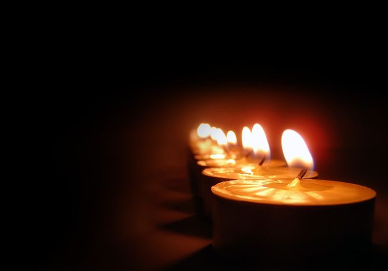 Remembrance candle