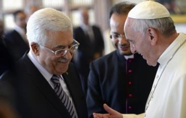 Pope Francis hosts Abbas at Vatican