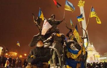 Protesters in Kiev rally against closer Ukrainian ties to Moscow, December 2013. 