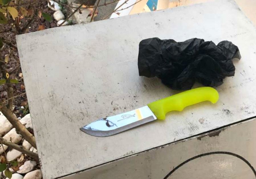 Hebron knife