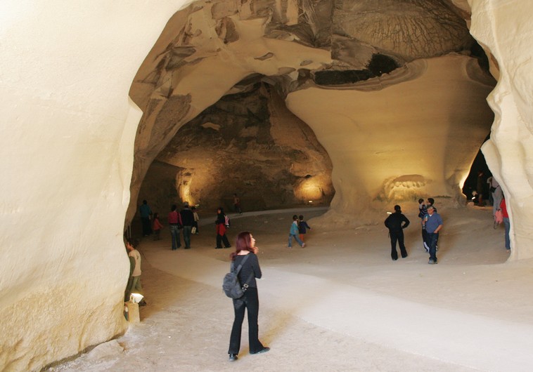 The ‘Bell Caves’ at Beit Guvrin