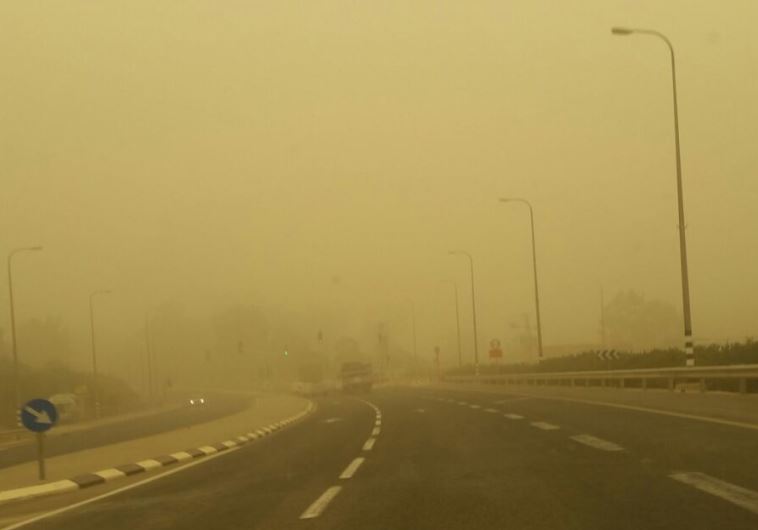 Dust storm moves into Israel bringing high levels of air pollution