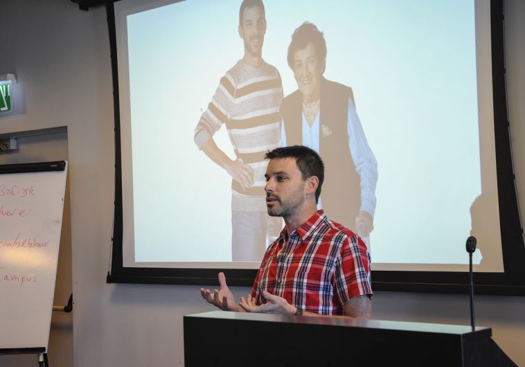 Israeli developer of smartphones for elderly advances in international start-up contest