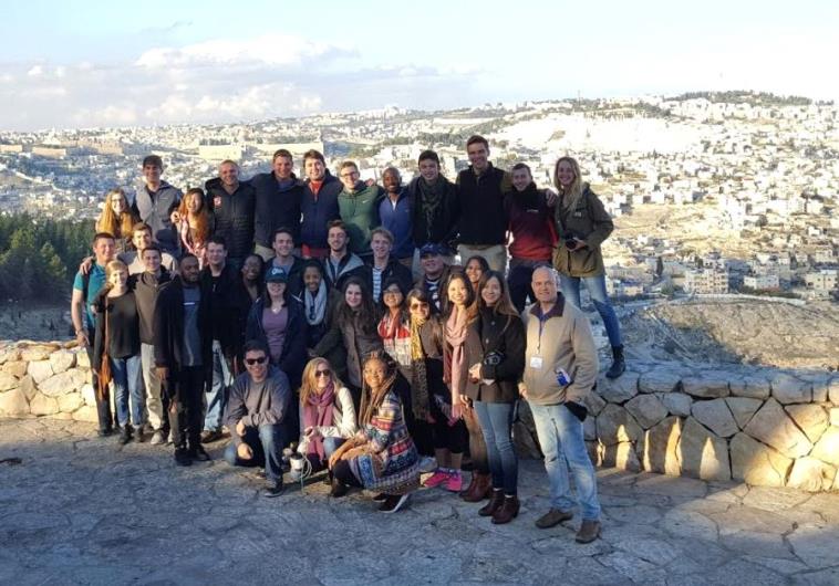 Participants in JNF-USA's Caravan for Democracy Student Mission