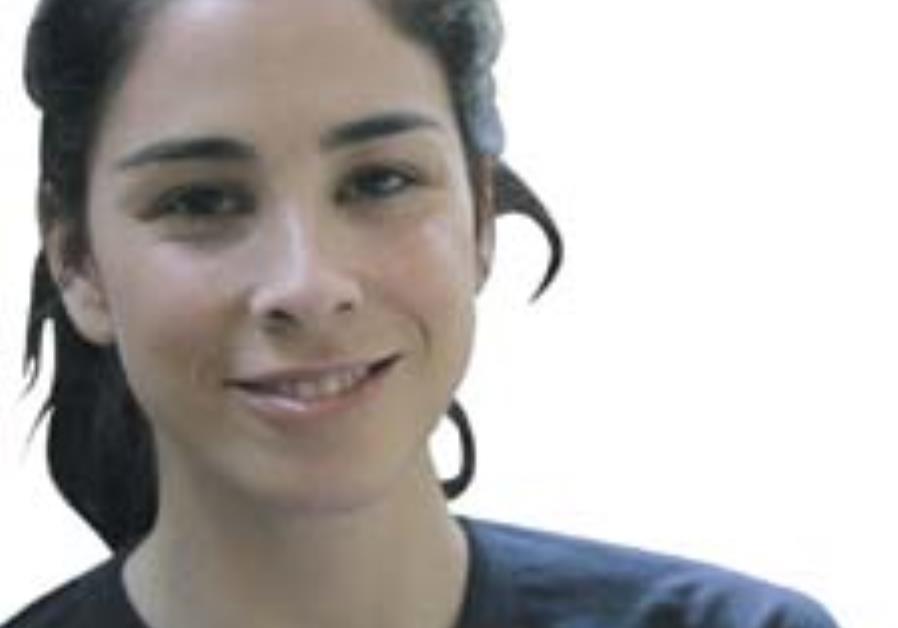 Comic Sarah Silverman Is Serious About The Arava Arts And Culture