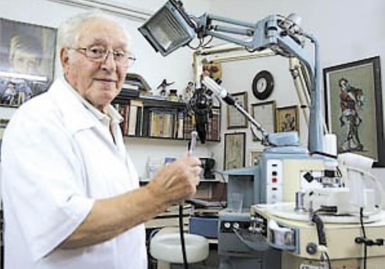 Jerusalem dentist, aged 97, may be oldest in the world