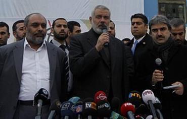 Haniyeh speaks in front of the 'Mavi Marmara,' Mon