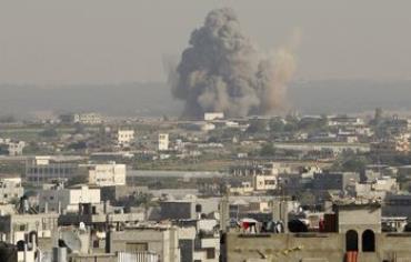 Smoke from explosion in Gaza Strip [file]