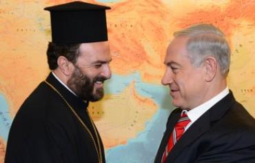 Prime Minister Binyamin Netanyahu meets Father Gabriel Nadaf, August 5, 2013.