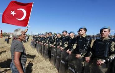 Turkish soldiers.