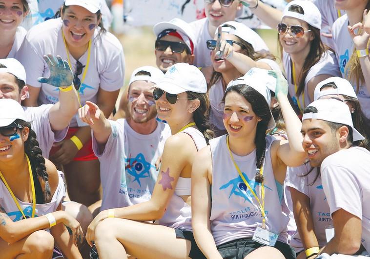 Diaspora youngsters enjoy a Birthright Israel trip to the Jewish state.