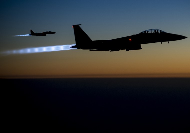 US jets to begin striking Syrian forces if they target pro-US rebels