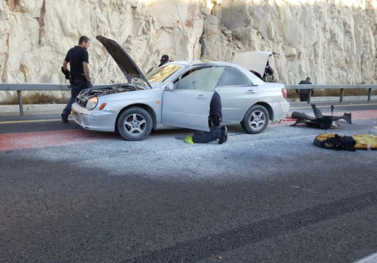 Scene of terror attack near Ma'aleh Adumim, October 11, 2015